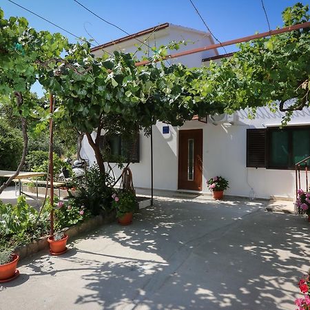 Apartment Vitaic Supetar Εξωτερικό φωτογραφία