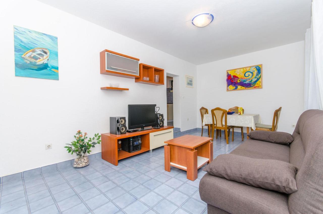 Apartment Vitaic Supetar Εξωτερικό φωτογραφία